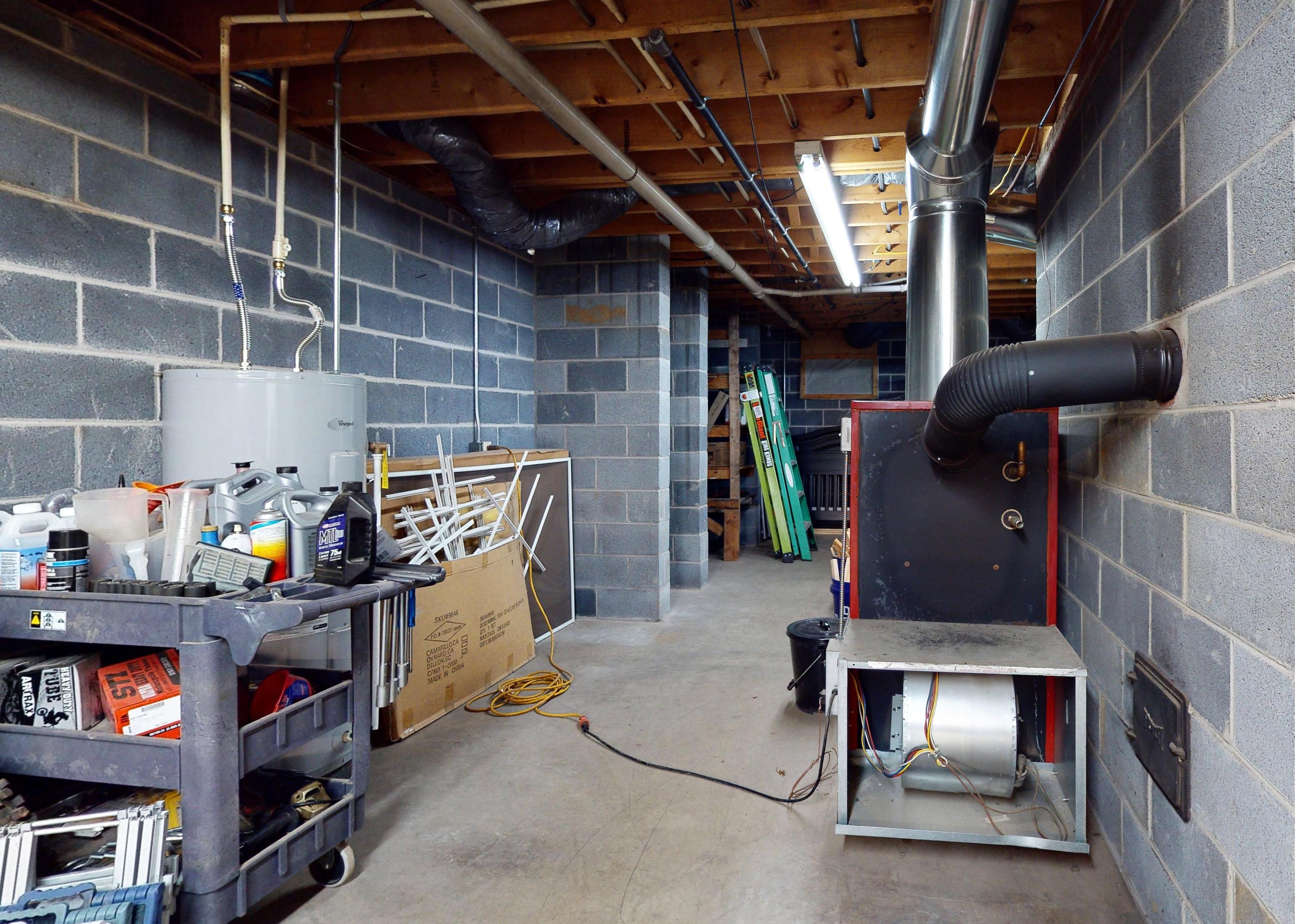 2127 Pisgah Road Greeneville, TN 37743 - Photo 46 of 72 Basement