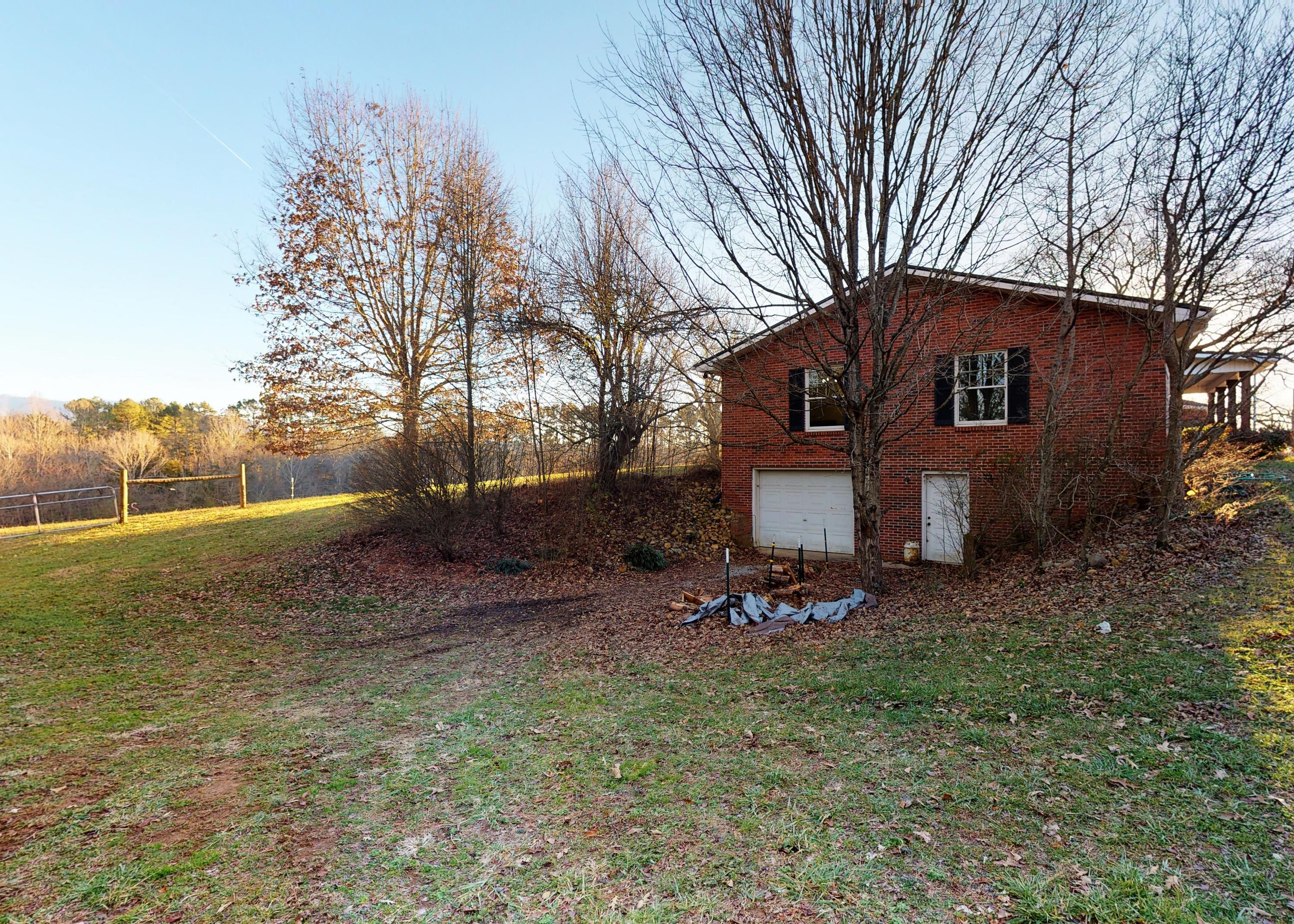 2127 Pisgah Road Greeneville, TN 37743 - Photo 59 of 72 Basement Garage