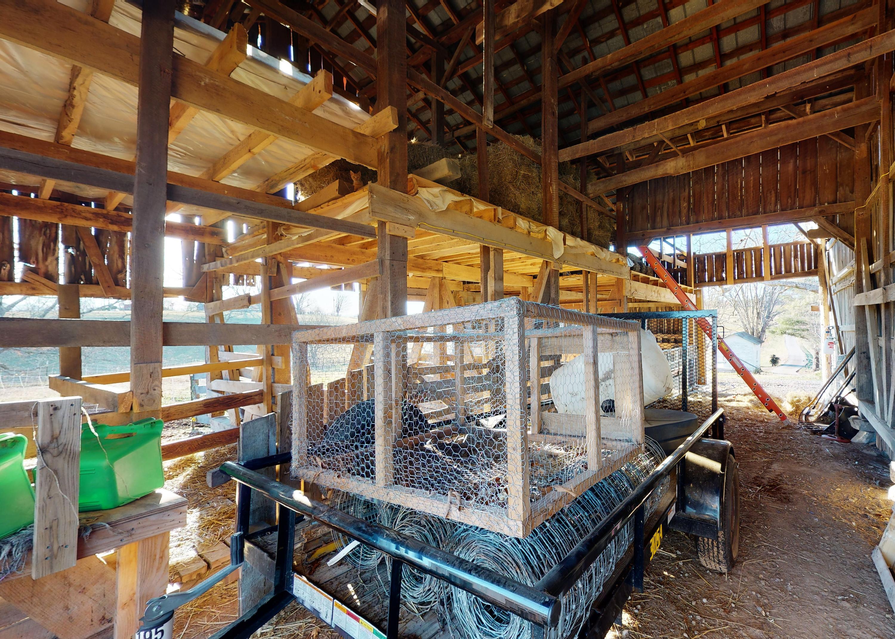 2127 Pisgah Road Greeneville, TN 37743 - Photo 62 of 72 Barn