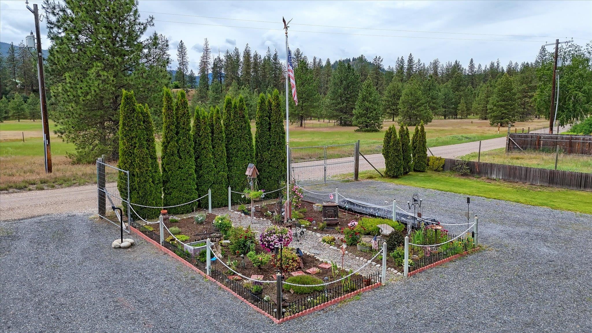 61 Paradise Cove Road Kettle Falls, WA 99141 - Photo 35 of 37
