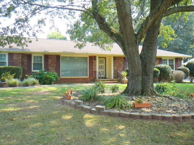 203 Centerville Road Anderson, SC 29625 - Photo 2 of 20 Gallery Image 2