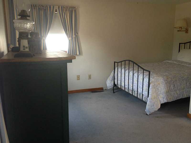 14 Shore Road Westerly, RI 02891 - Photo 20 of 24 Bedroom.