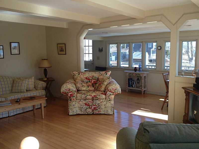 14 Shore Road Westerly, RI 02891 - Photo 8 of 24 Living Room.