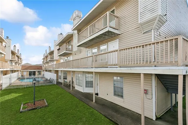 $170,000 | 901 Joe Yenni Boulevard, Unit A6, Kenner, LA 70065