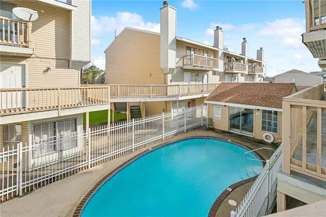 $170,000 | 901 Joe Yenni Boulevard, Unit A6, Kenner, LA 70065