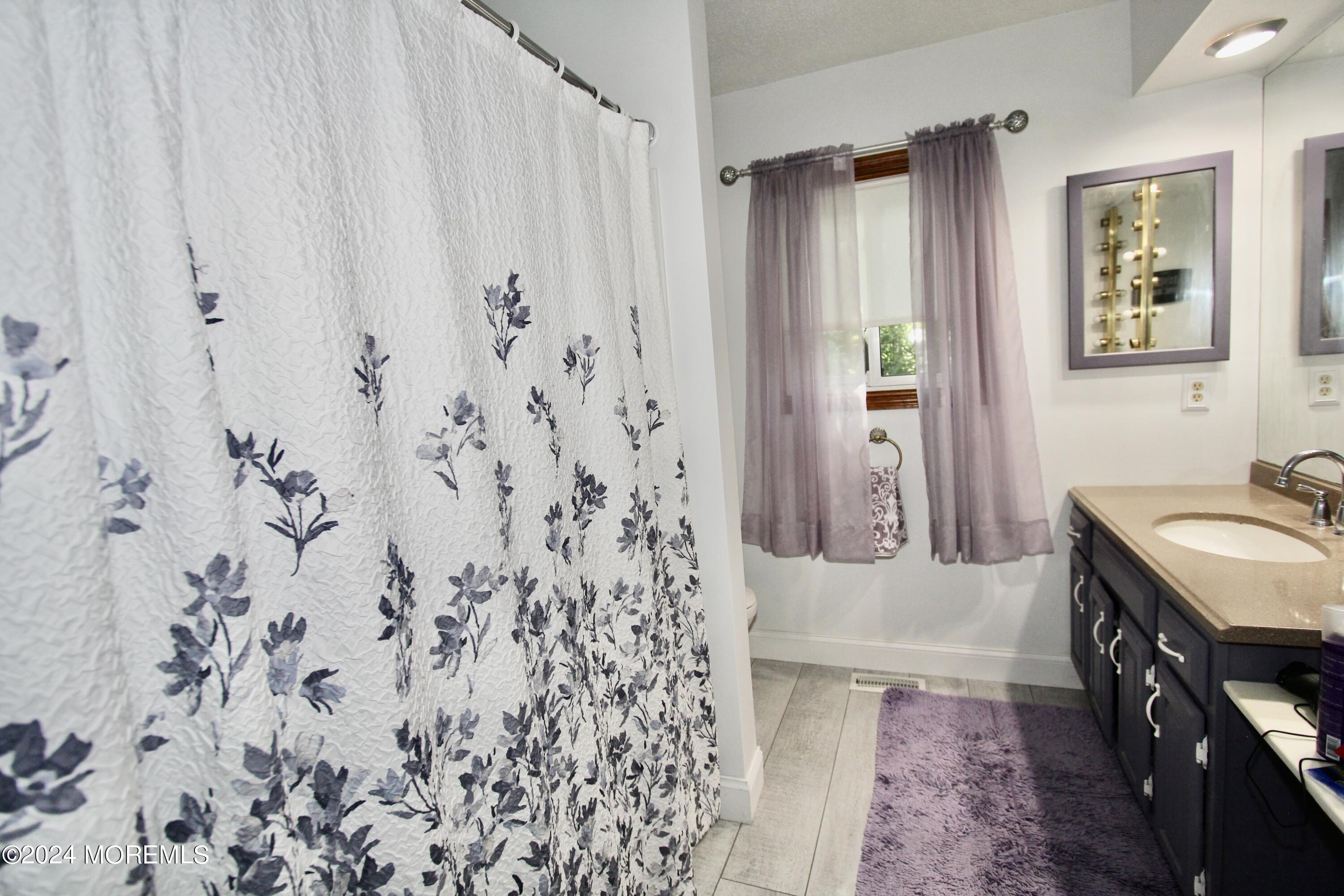 705 Marion Road Neptune Township, NJ 07753 - Photo 12 of 28 IMG_8549