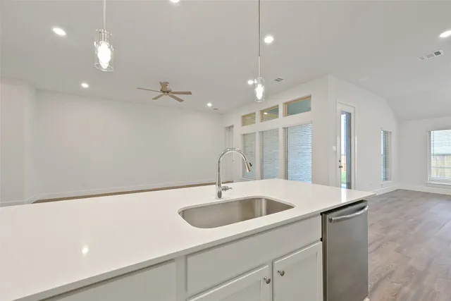 $343,000 | 209 Sandhill Grv Trail, Hempstead, TX 77445