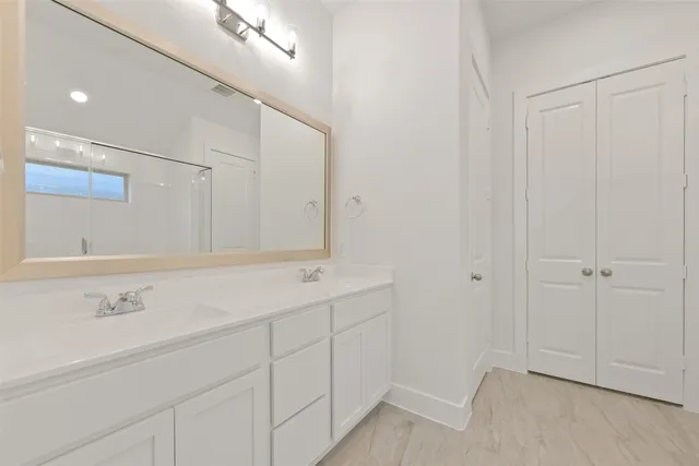 $343,000 | 209 Sandhill Grv Trail, Hempstead, TX 77445