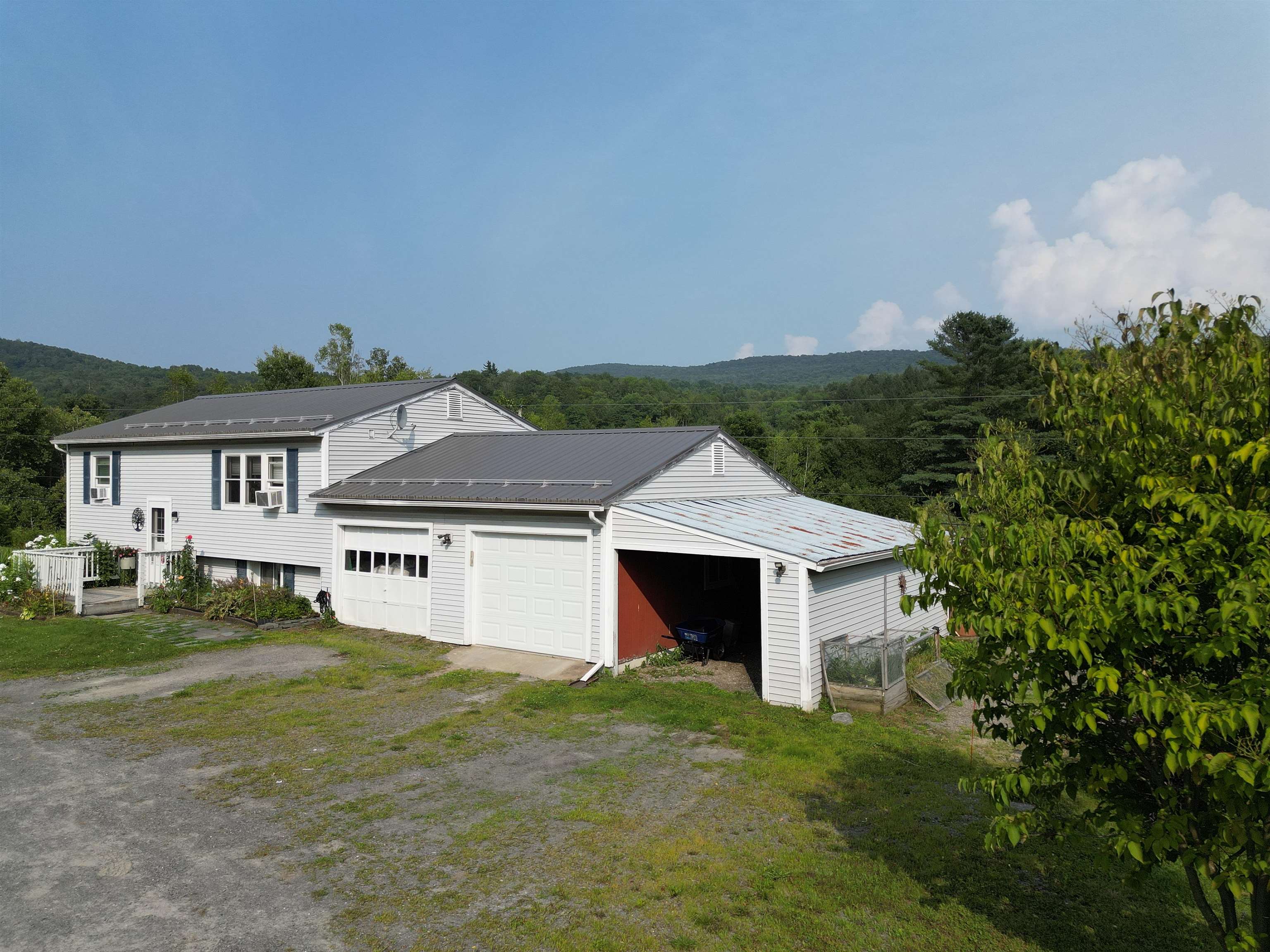 660 Highway 15 Underhill, VT 05489 - Photo 17 of 22