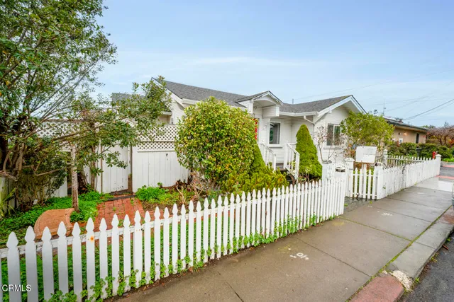 $349,900 | 419 East Laurel Street, Fort Bragg, CA 95437