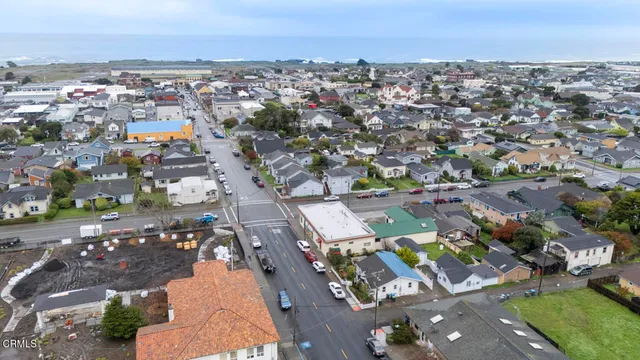 $349,900 | 419 East Laurel Street, Fort Bragg, CA 95437