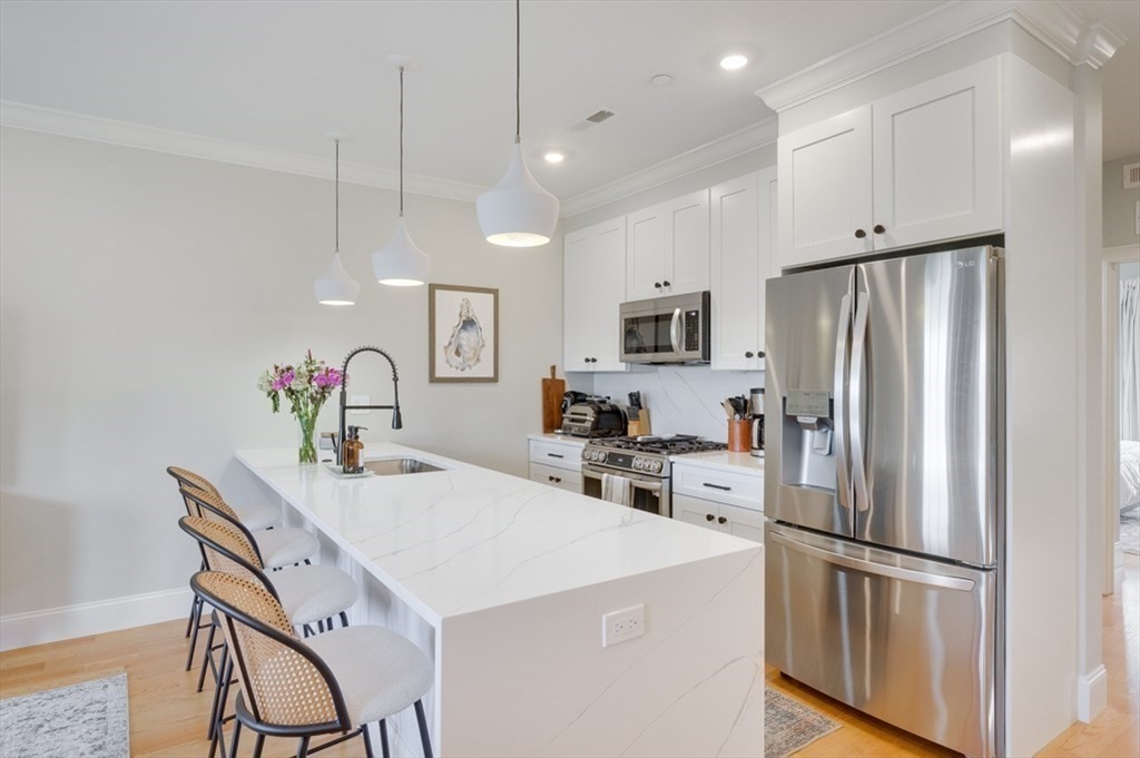 31 Boardman Street, Unit 2 Boston, MA 02128 - Photo 2 of 12