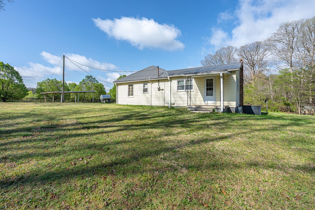 1453 Wolfcreek Road Murphy, NC 28906 - Photo 4 of 42 Gallery Image 4