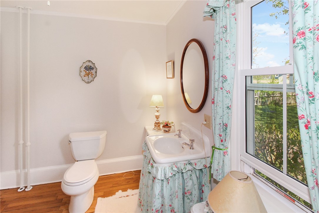 475 Turner Road Middletown, RI 02842 - Photo 20 of 44