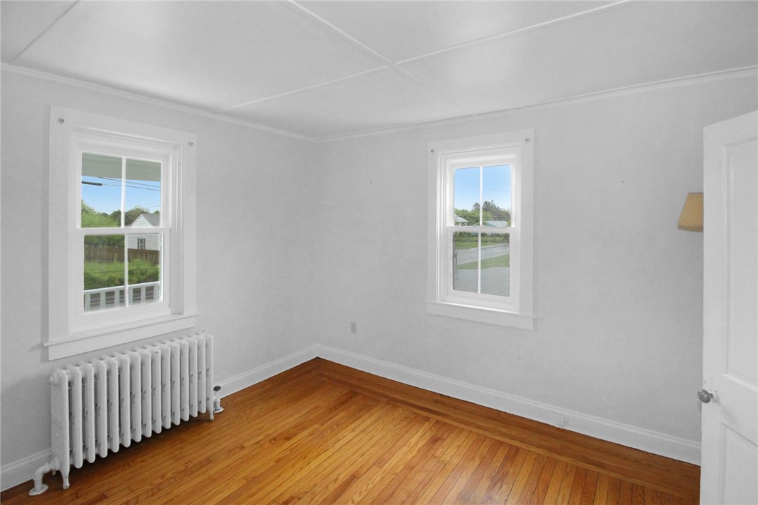 475 Turner Road Middletown, RI 02842 - Photo 8 of 44