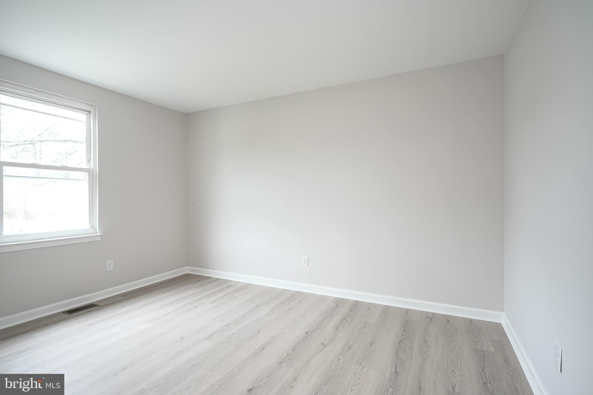 3 Alberts Avenue Sicklerville, NJ 08081 - Photo 20 of 36 an empty room with a window