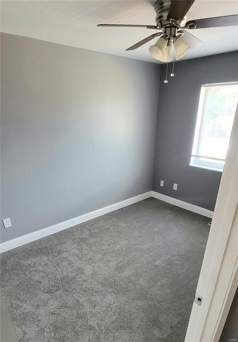 10050 Willdan Drive St. Louis, MO 63123 - Photo 6 of 9