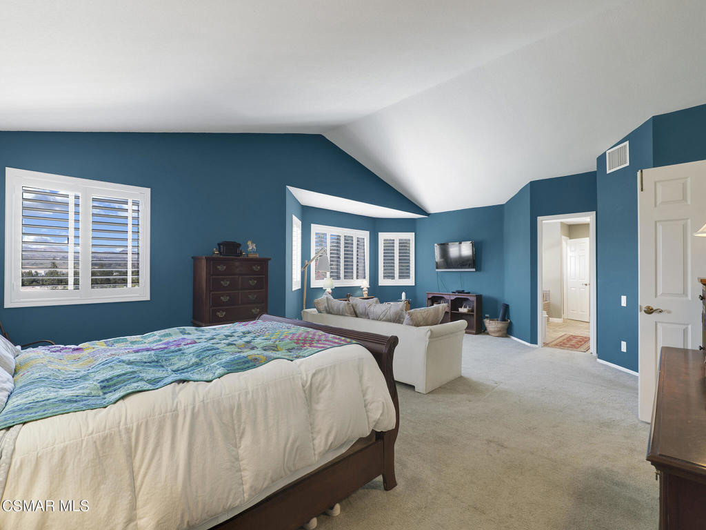 11823 Maple Crest Street Moorpark, CA 93021 - Photo 26 of 55