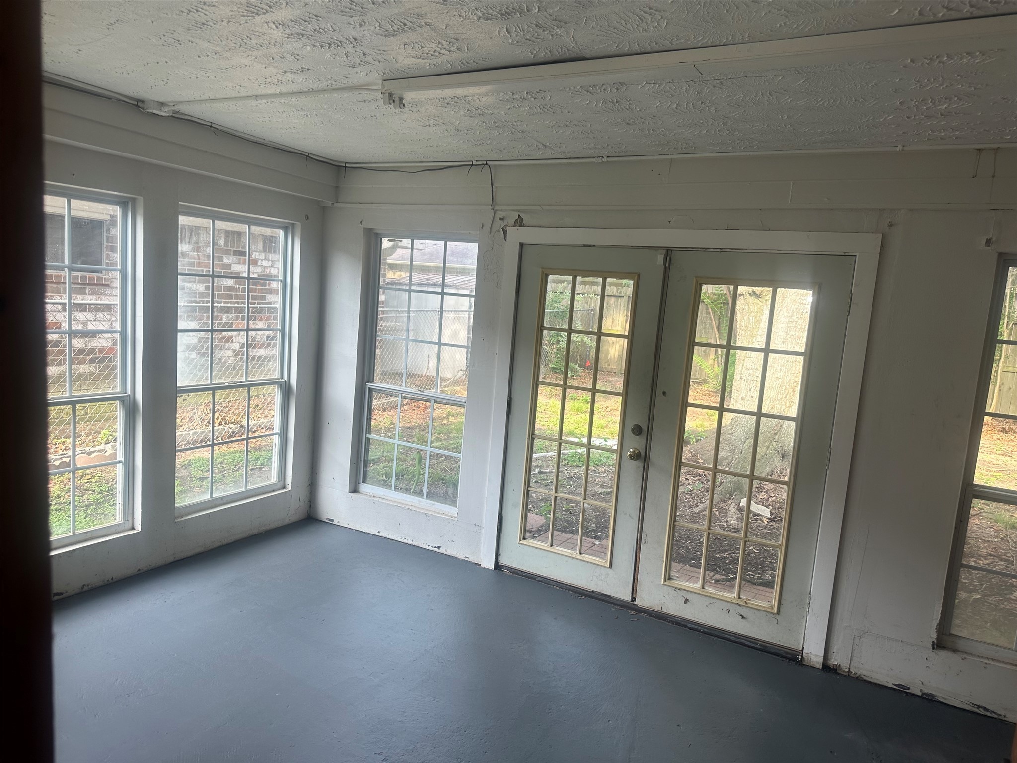 4202 Ponca Street Pasadena, TX 77504 - Photo 8 of 15 a view of room with front door