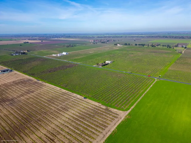 $936,000 | 2552 West Peltier Road, Lodi, CA 95242