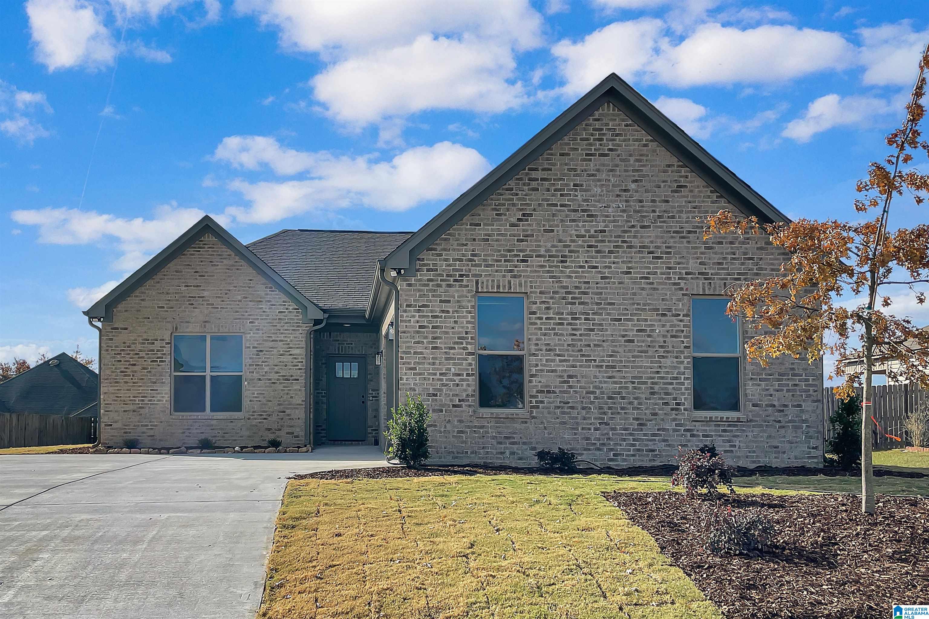 153 Oakwell Street Calera, AL 35040 - Photo 2 of 40