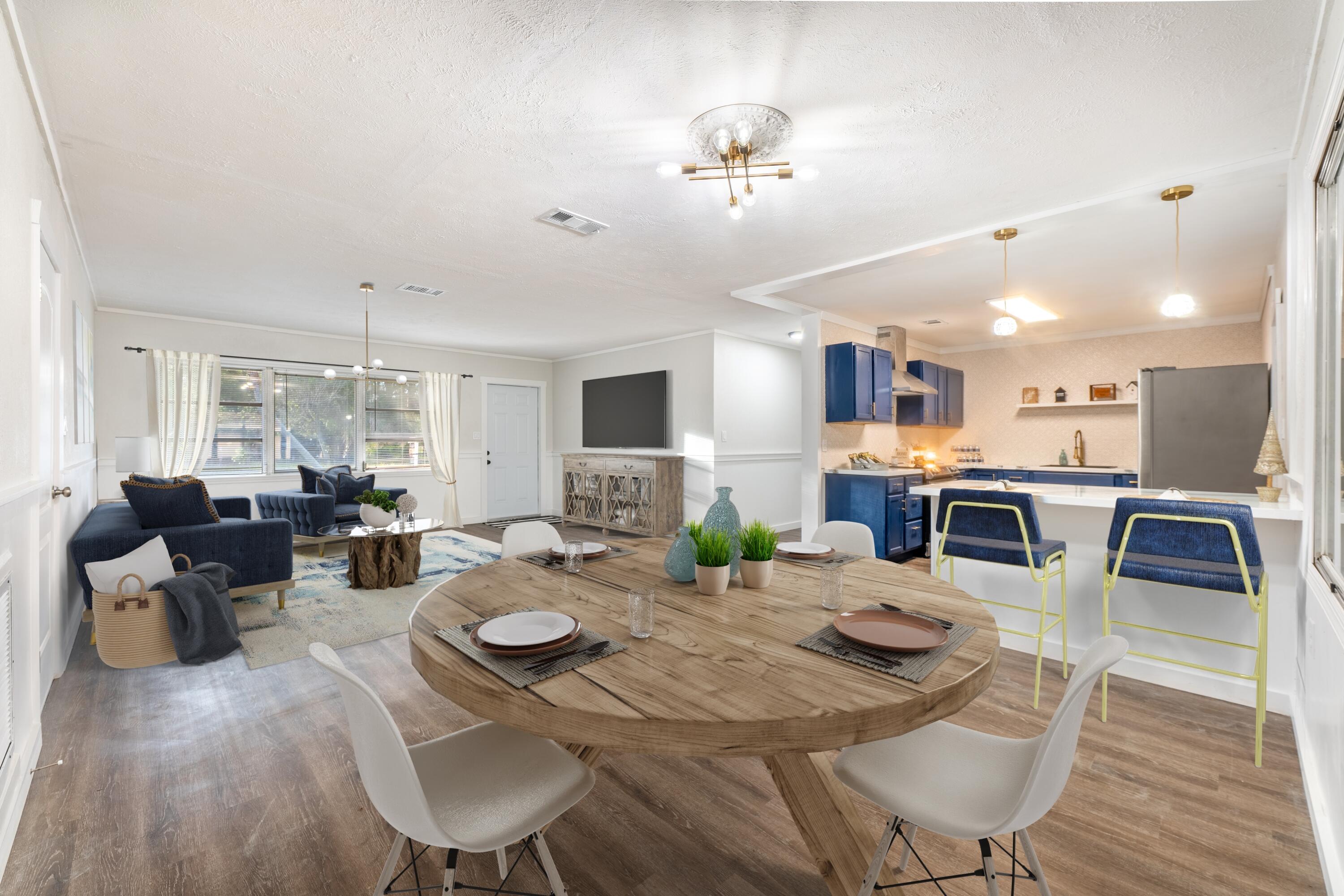 2910 McNeil Road Fort Pierce, FL 34981 - Photo 5 of 21 Dining Room Living Room