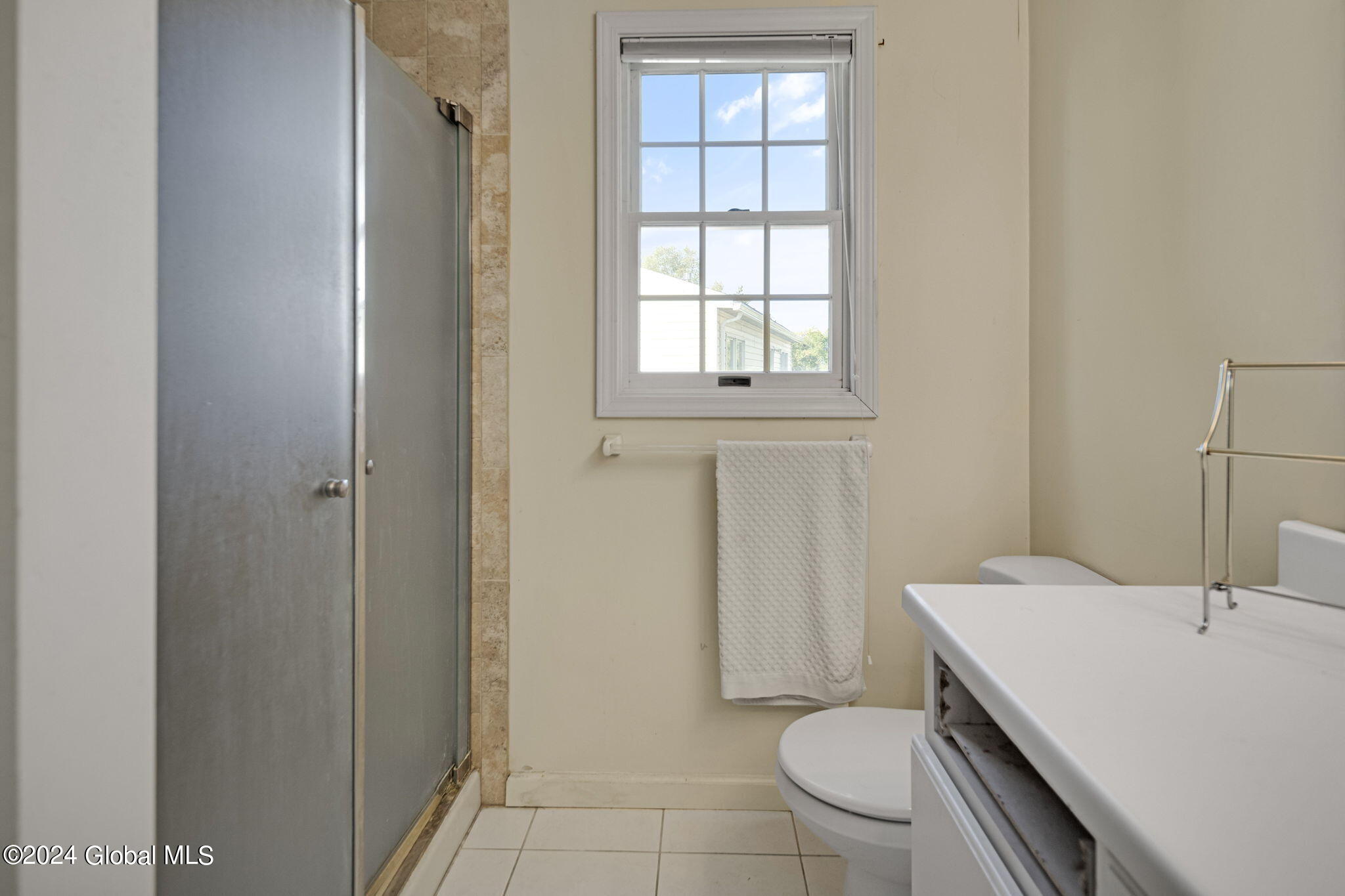 7 Van Rensselaer Way Bethlehem, NY 12077 - Photo 21 of 32 Interior 17