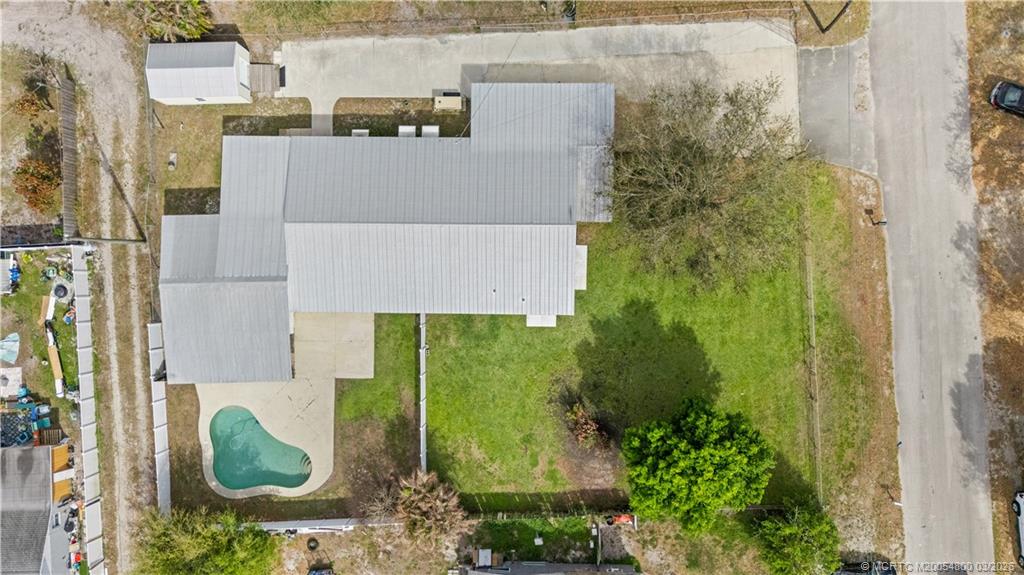5086 Southeast Channel Drive Stuart, FL 34997 - Photo 4 of 31