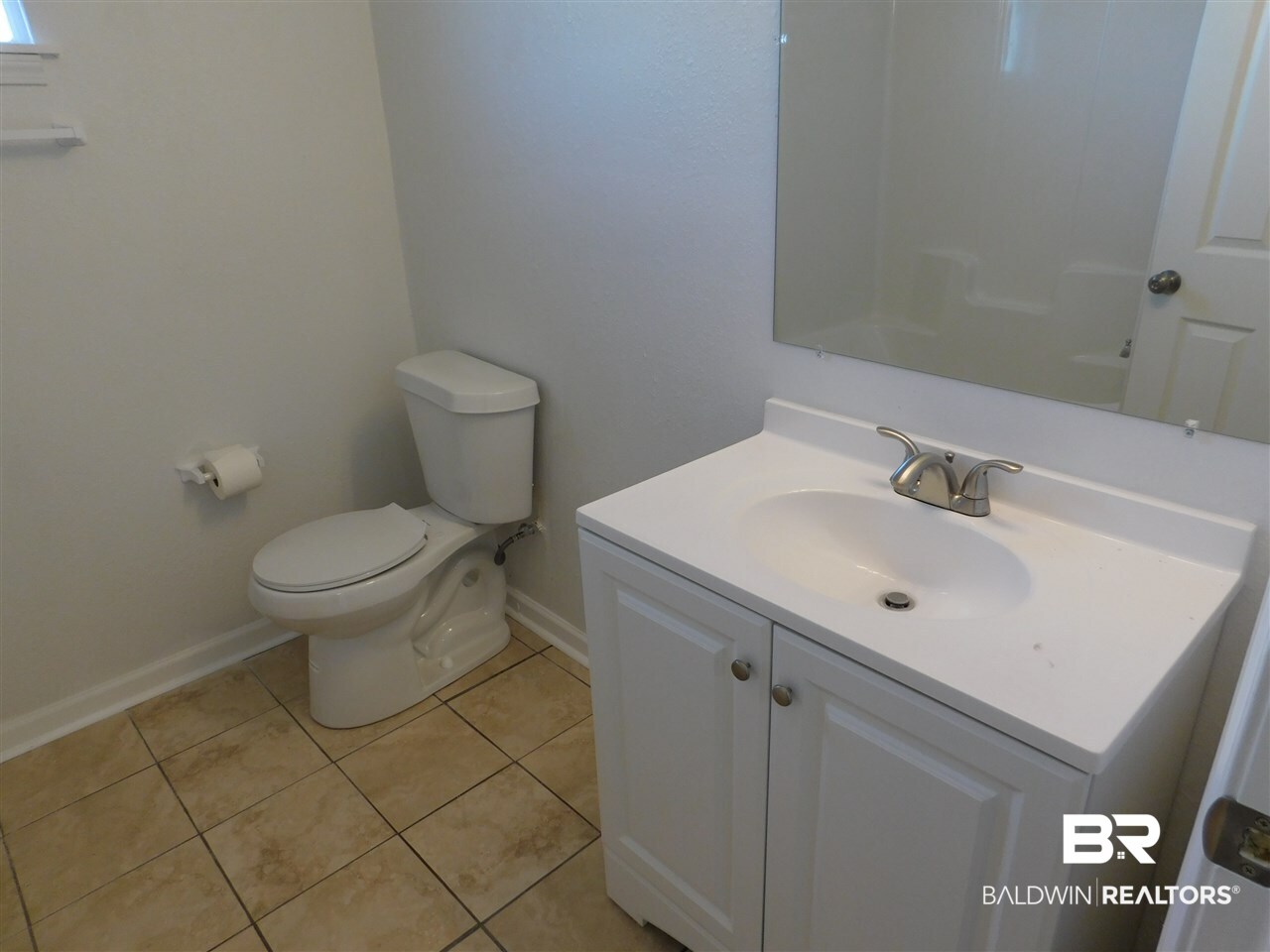16615 Cold Mill Loop Foley, AL 36535 - Photo 10 of 13 Bathroom 2