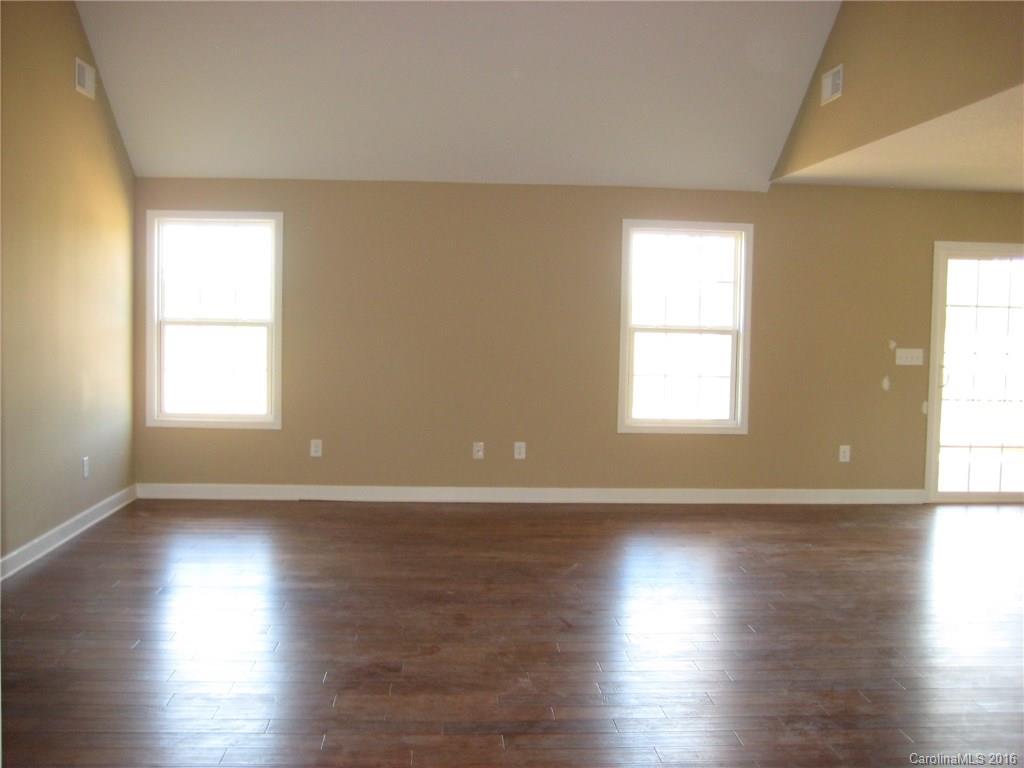 424 West Old Limestone Road, Unit 4 Clover, SC 29710 - Photo 4 of 23 Gallery Image 4