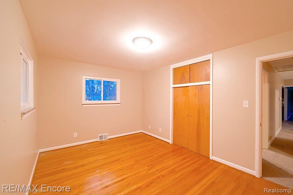 160 Kalhaven Road Rochester Hills, MI 48307 - Photo 22 of 24