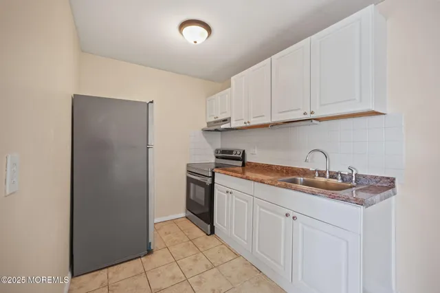 $1,600 | 175 Buckelew Avenue, Unit BLDG 2 3, Jamesburg, NJ 08831
