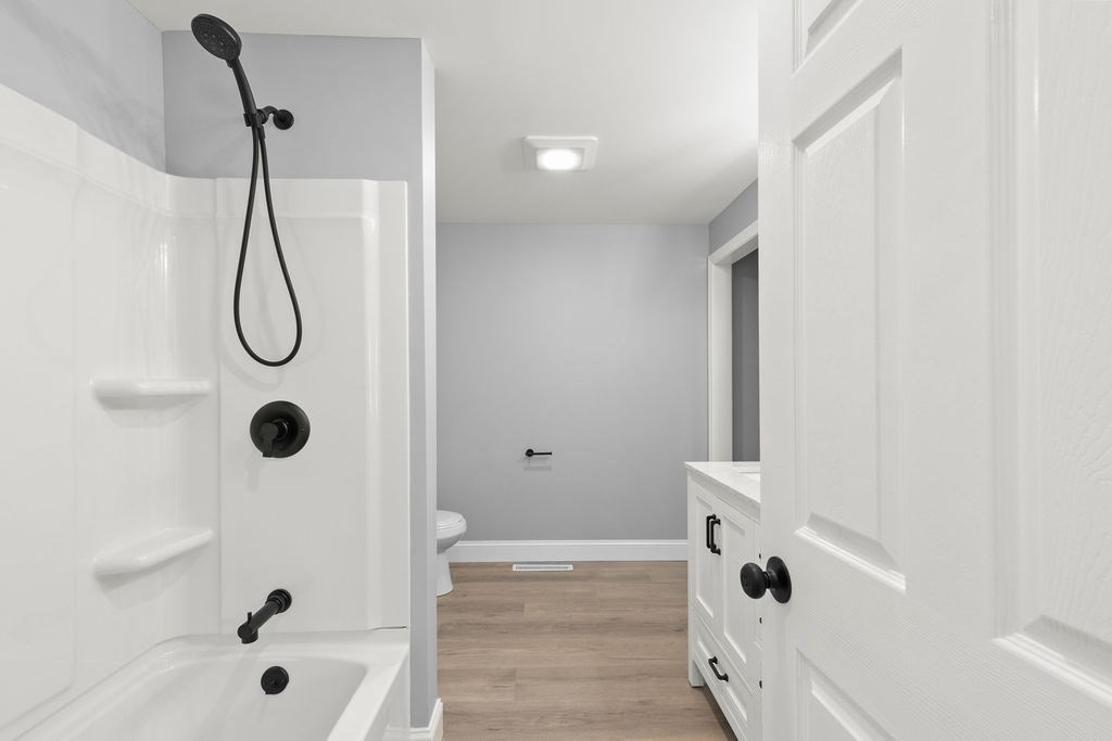 84 Swifts Beach Road Wareham, MA 02571 - Photo 8 of 34 Gallery Image 8