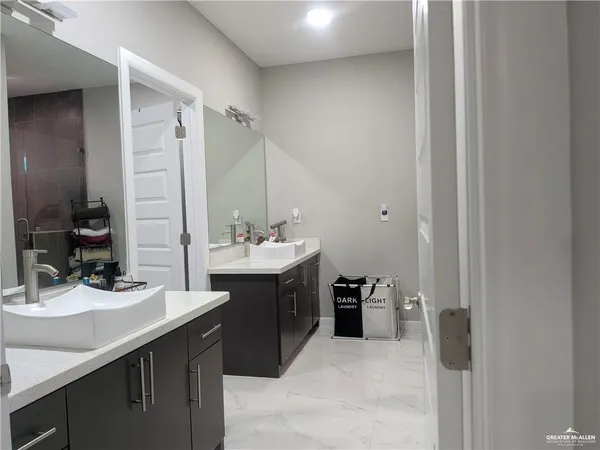 $295,000 | 1010 West Franklin Avenue, Alton, TX 78573