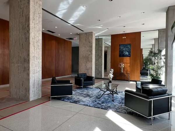 $230,000 | 4800 South Chicago Beach Drive, Unit 2006S, Chicago, IL 60615