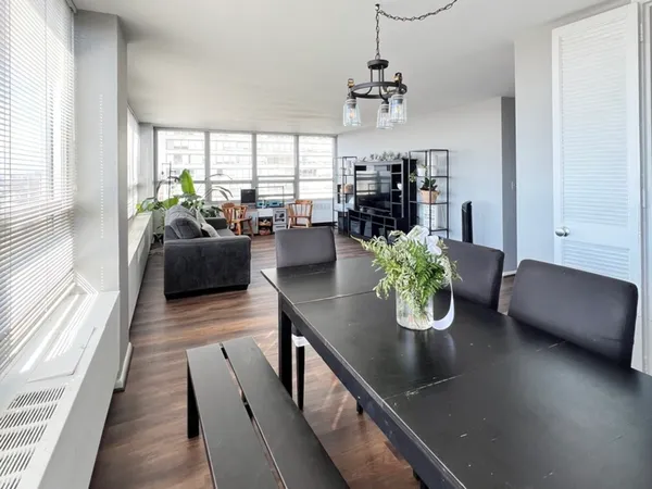 $230,000 | 4800 South Chicago Beach Drive, Unit 2006S, Chicago, IL 60615