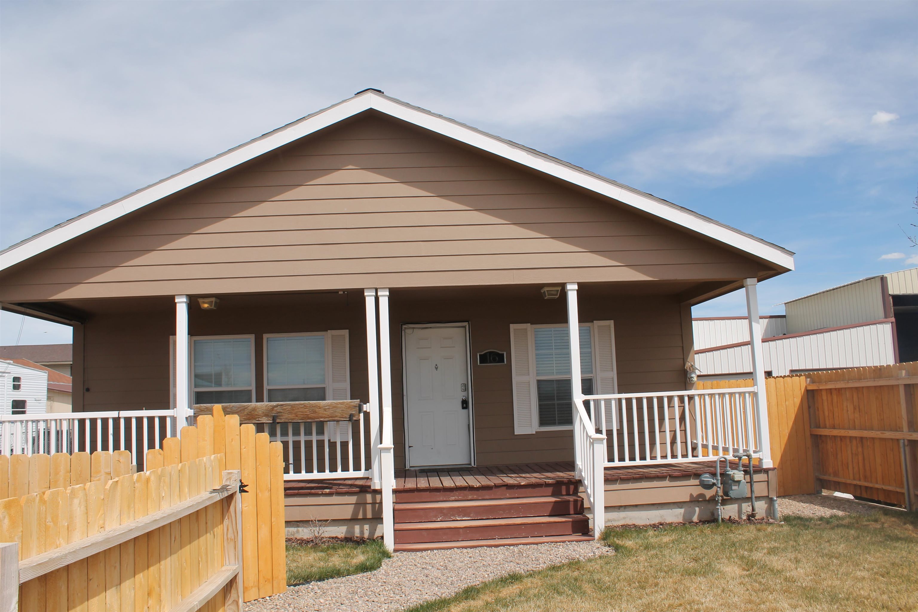16 Maxwell Street Big Piney, WY 83113 - Photo 1 of 50