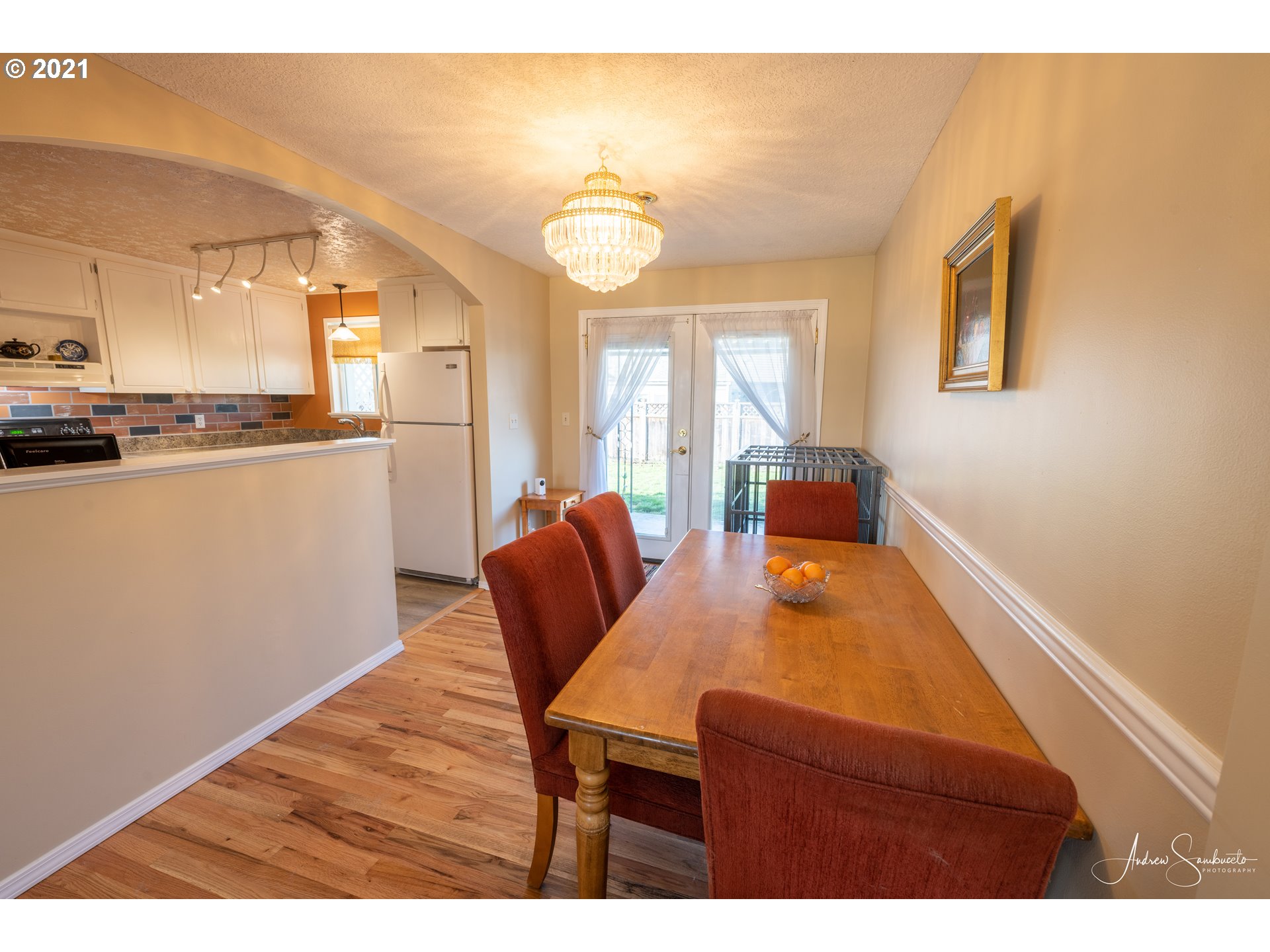 1825 Thompson Road Woodburn, OR 97071 - Photo 6 of 12 Gallery Image 6