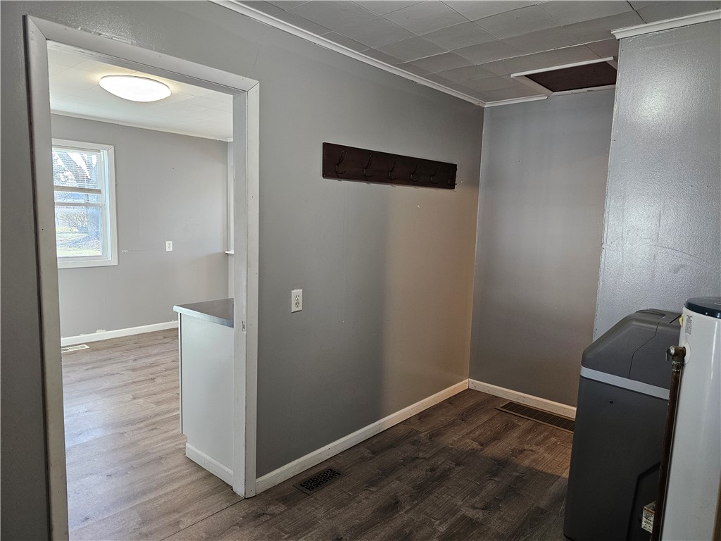 303 North Oakland Road Ashmore, IL 61912 - Photo 7 of 23