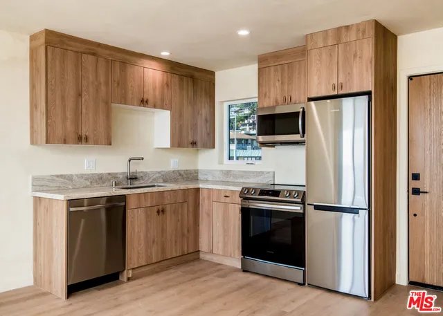 $9,745,000 | 1105 North Coast Highway, Laguna Beach, CA 92651