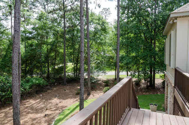 110 Cross Creek Fairhope, AL 36532 - Photo 13 of 28 Steps to back yard