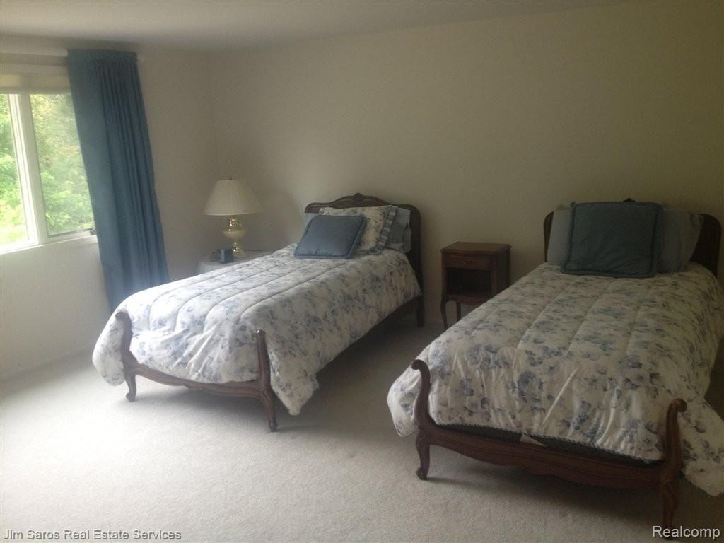 560 Shelden Road Grosse Pointe, MI 48236 - Photo 18 of 24 IMG_2174.JPG
