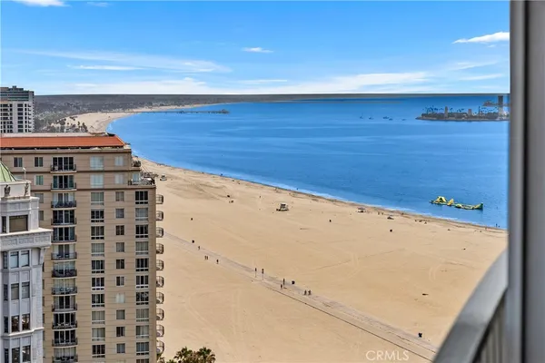 $689,000 | 700 East Ocean Boulevard, Unit 2703, Long Beach, CA 90802