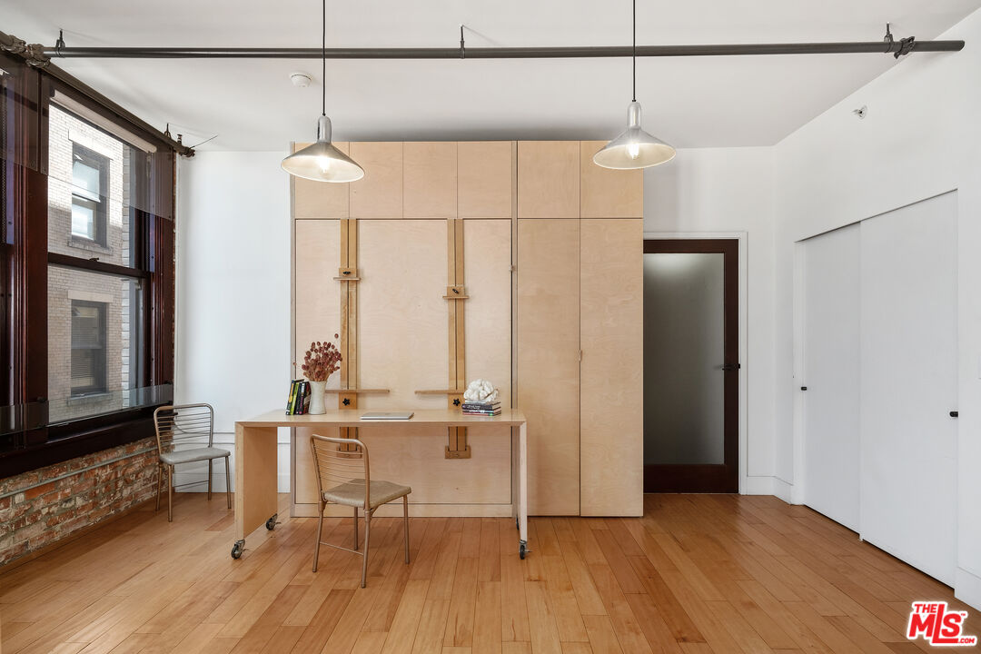 460 South Spring Street, Unit 1008 Los Angeles, CA 90013 - Photo 12 of 20
