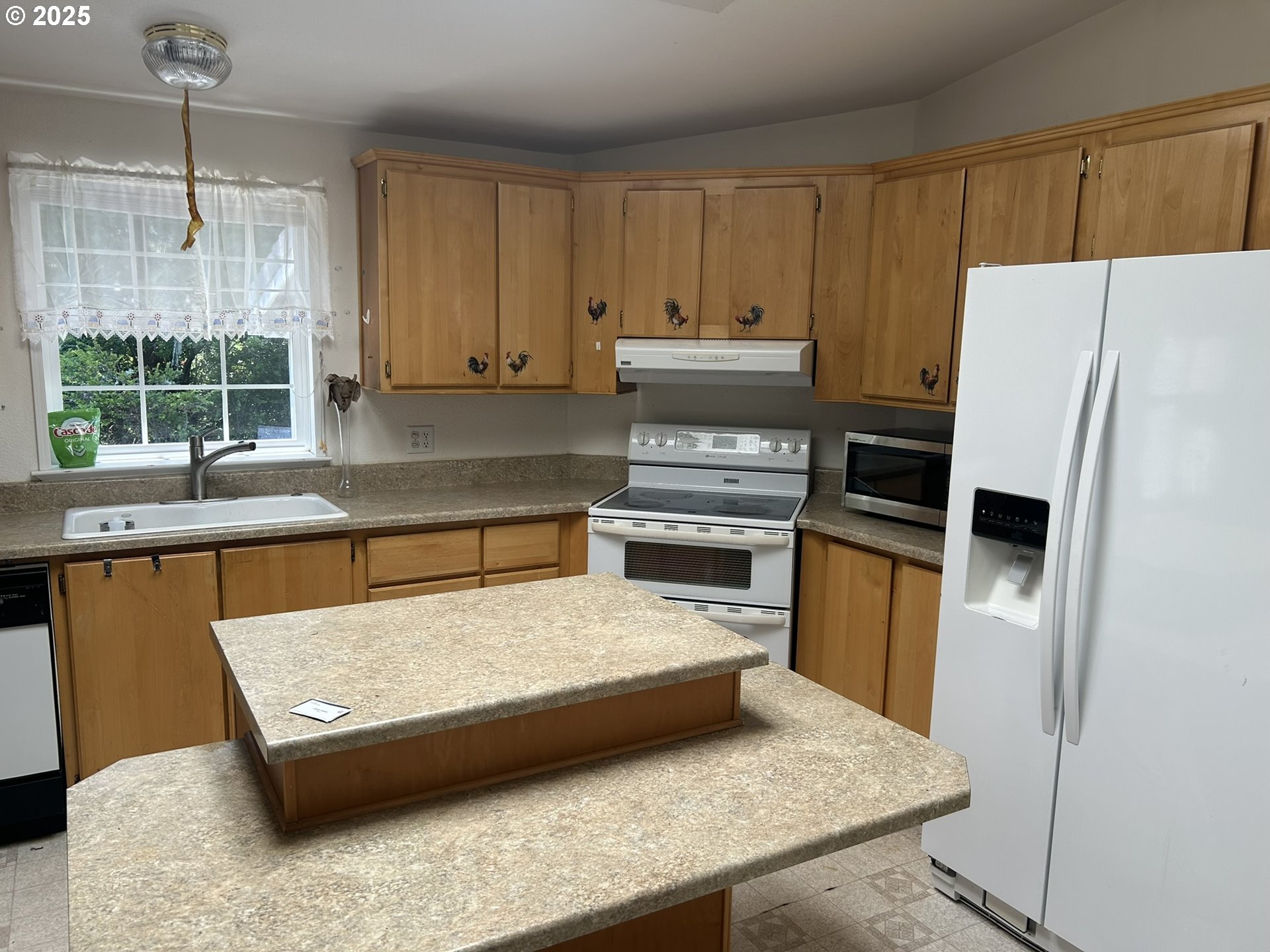 1941 Willow Loop Florence, OR 97439 - Photo 11 of 45 Gallery Image 11