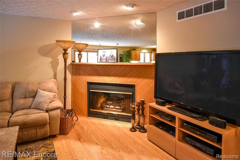 6576 Ridgeview Drive Clarkston, MI 48346 - Photo 70 of 75