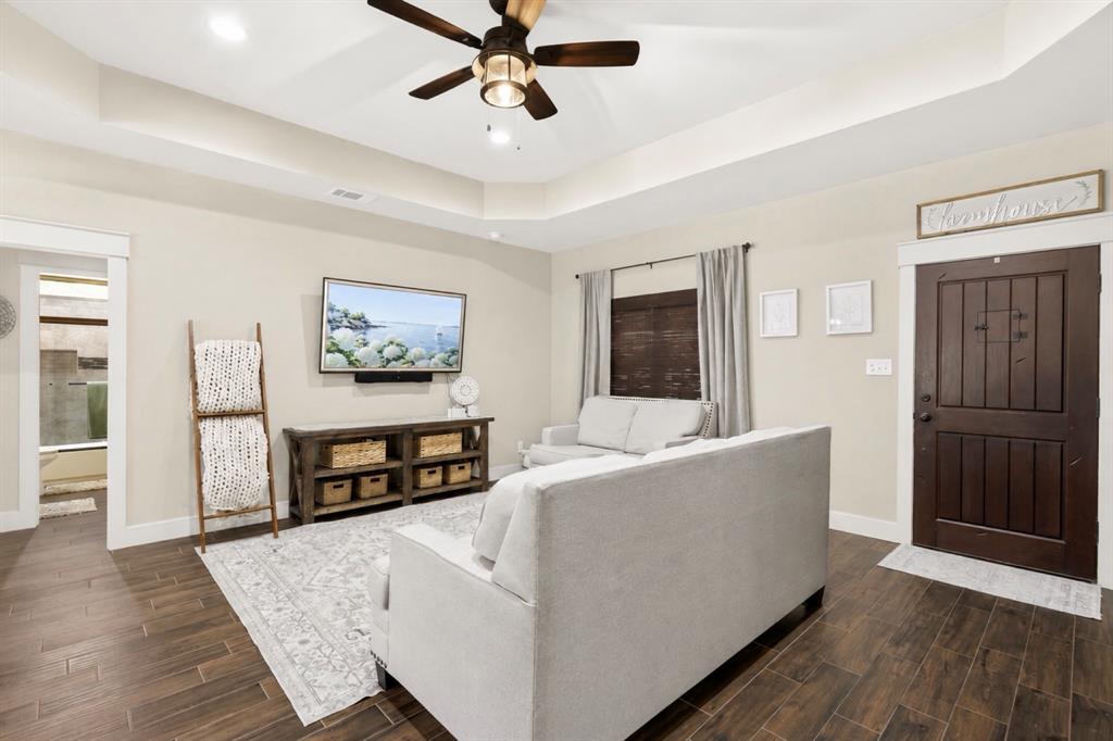 531 VZ County Road Eustace, TX 75124 - Photo 3 of 37 Gallery Image 3