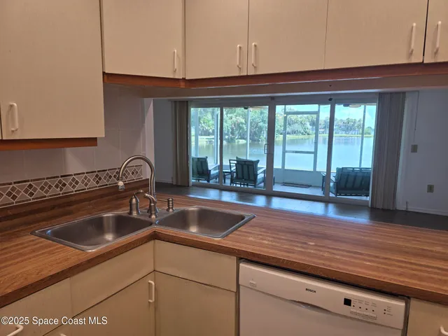 $2,200 | 277 Forecast Lane, Unit 419, Rockledge, FL 32955