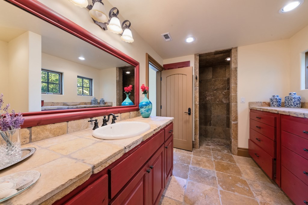 277 North Majestic Ridge North Comfort, TX 78013 - Photo 33 of 45