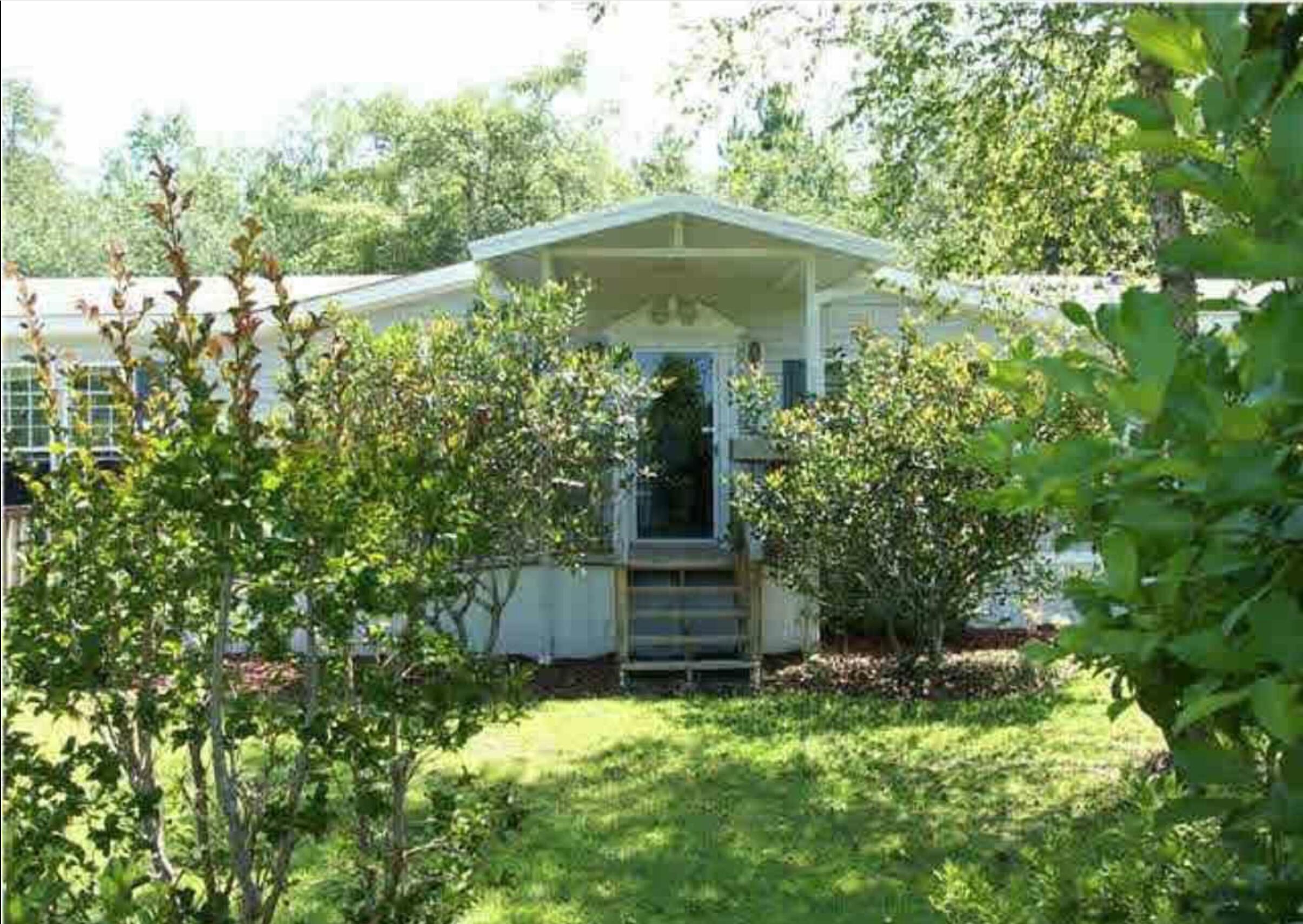 7684 Henderson Smith Road Milton, FL 32570 - Photo 1 of 1 Front